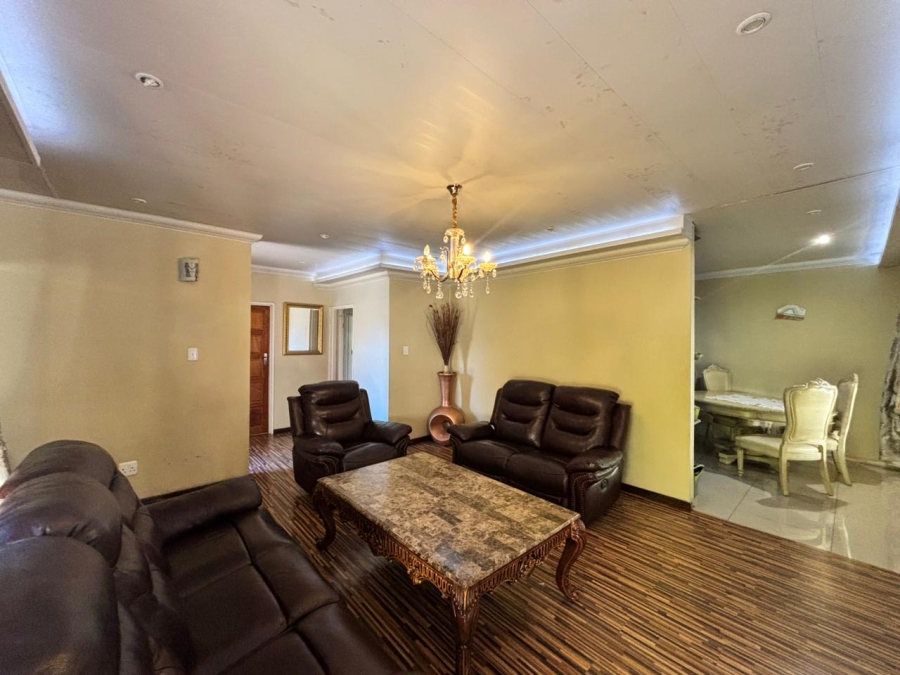 5 Bedroom Property for Sale in Sasolburg Ext 11 Free State
